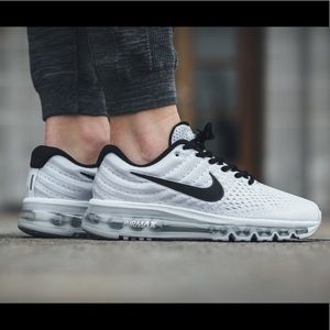 Nike Men’s Air Max 2017